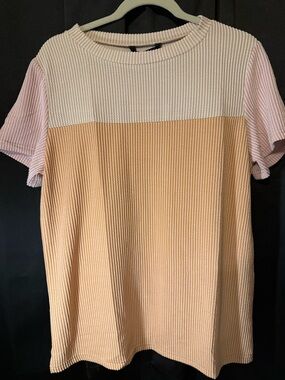 Colorblock Ribbed Short Sleeve Top - Cream, Peach & Light Pink size M